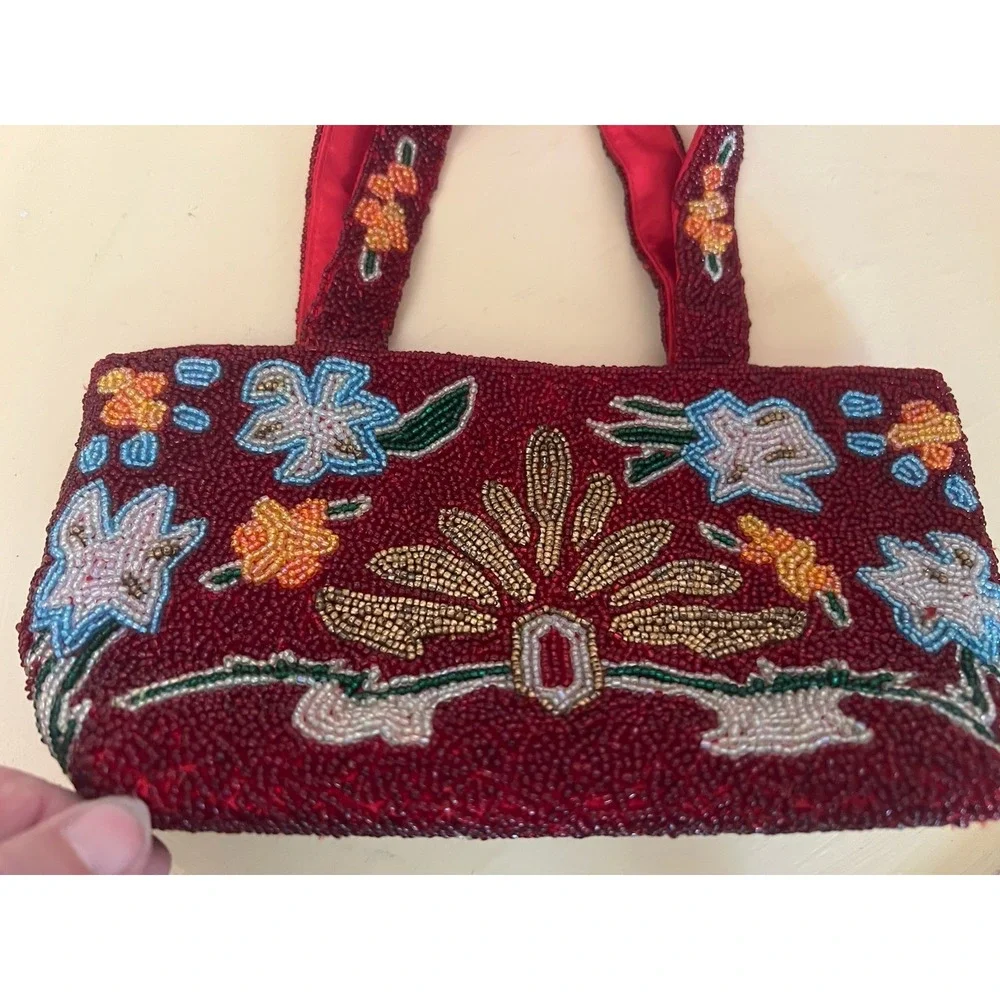 SWEE LO New York vibrant red flower designer little bag- purse, beaded handmade